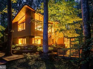 11606 Foxclove Rd, Reston, VA 20191