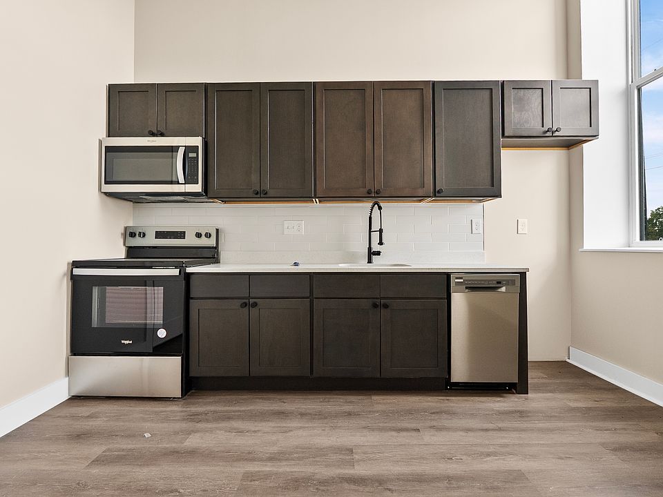 1st image of 22 N King St #3C