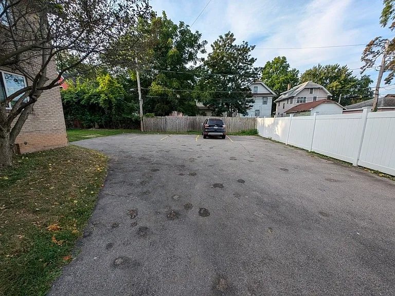 1455 Norton St #3 — Photo 10