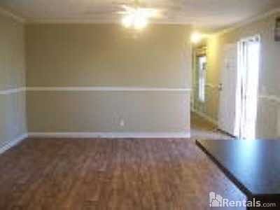 2nd image of 139 W Sourwood Dr