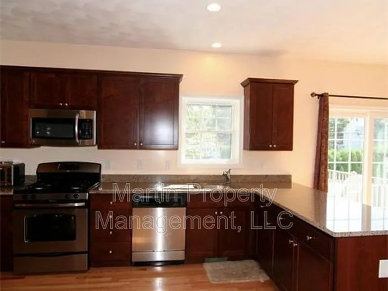 10 Blue Jay Cir #2 — Photo 3