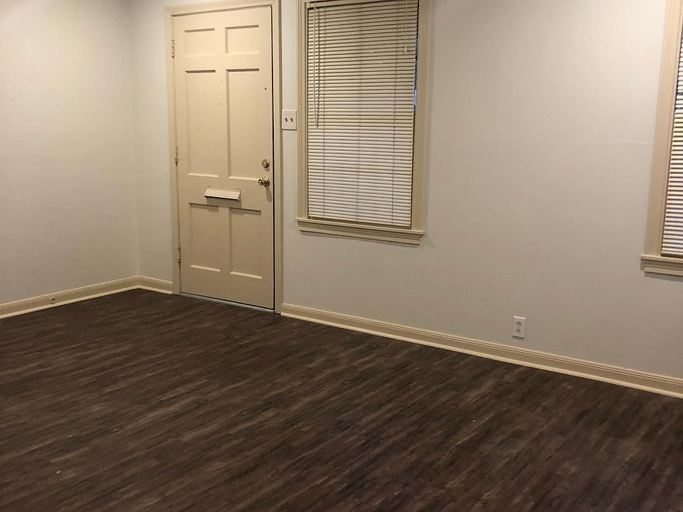 1st image of 927 Dolby St