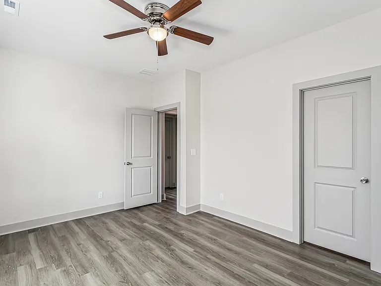 2953 S Bunker Hill Dr #100 — Photo 14
