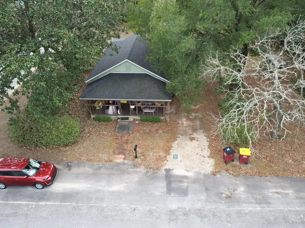 625 E Chestnut Ave, Crestview, FL 32539