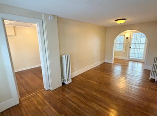 15 East St #1R-201, Melrose, MA 02176
