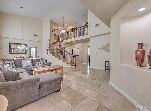 3rd image of 20720 Como Ln