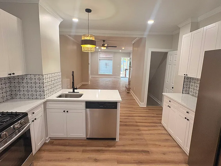 2625 Huntingdon Ave #1 — Photo 7