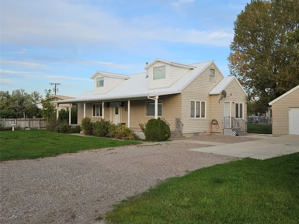 105 Broadway St, Augusta, MT 59410