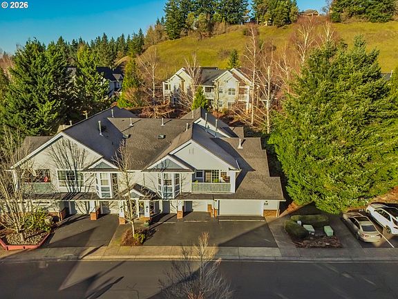 2nd image of 4860 Summerlinn Way