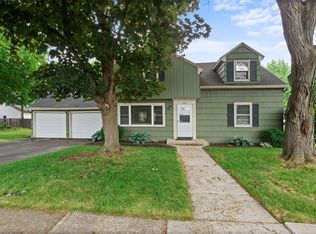 380 Varinna Dr, Rochester, NY 14618