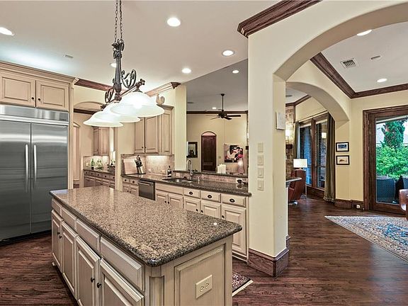 5th image of 4605 Blackshear Trl