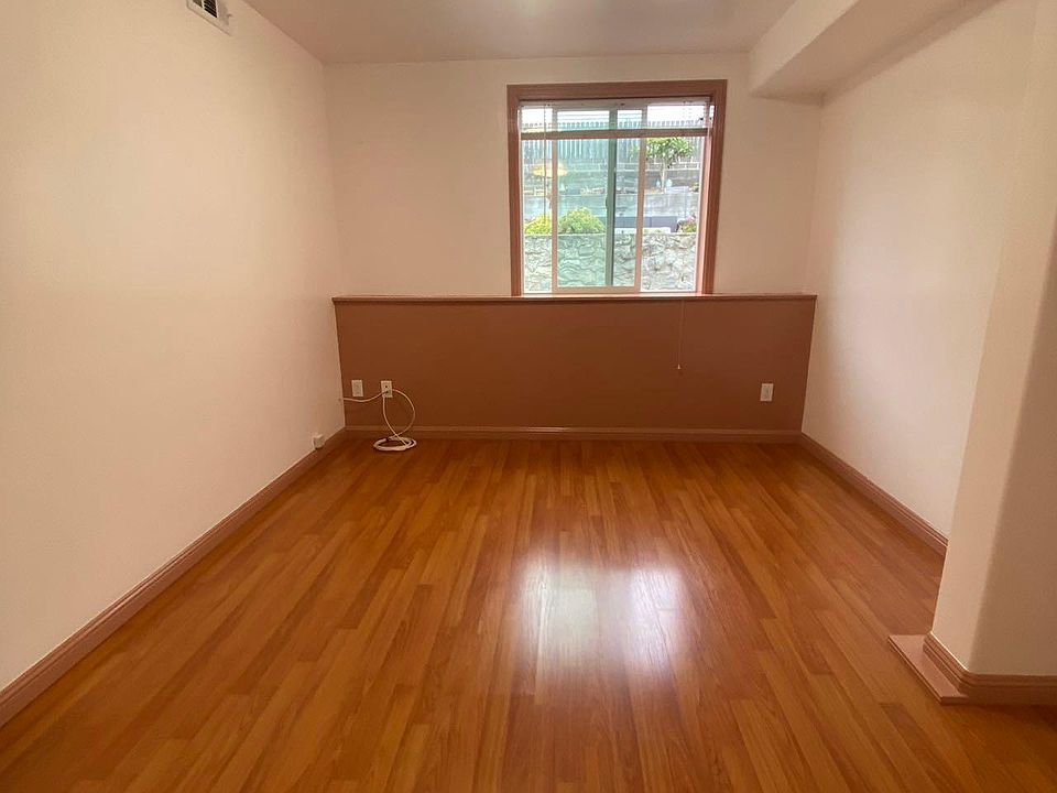 1st image of 2320 Vicente St #2320A