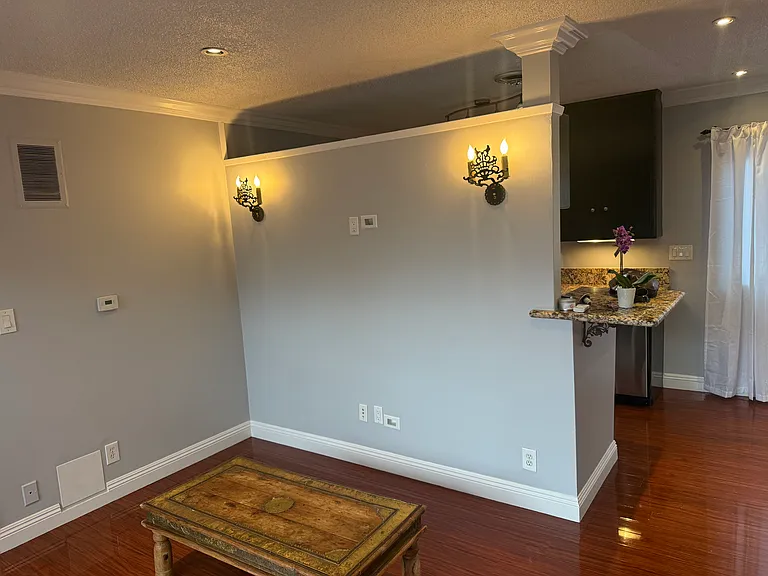9211 National Blvd #5 — Photo 7