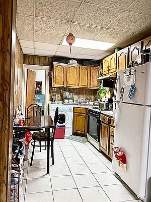 2nd image of 1314 44th St