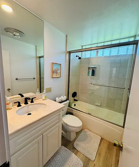 47760 Eisenhower Dr — Photo 10