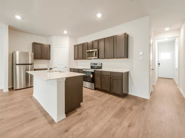 3044 N Tenneha Ave, Tyler, TX 75702
