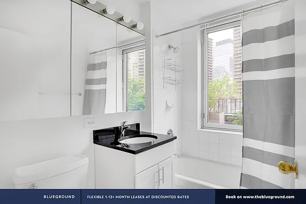 Rented by The Blueground | media 109