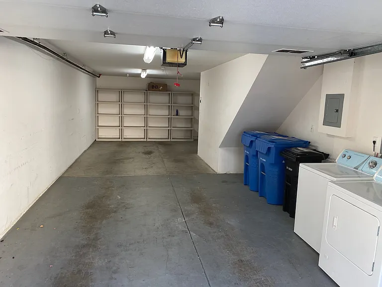 Tandem 2-car private Garage and Laundry - VERY UNIQUE feature for rental in Walnut Creek.