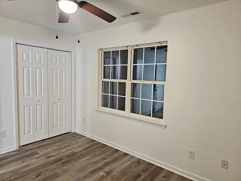211 Mesa Ln — Photo 15