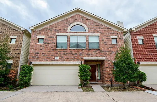 3715 Main Plaza Dr Photo 1