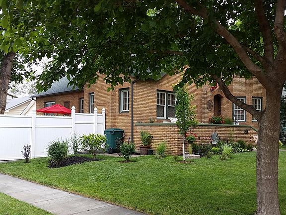 2nd image of 402 N Sherman Ave