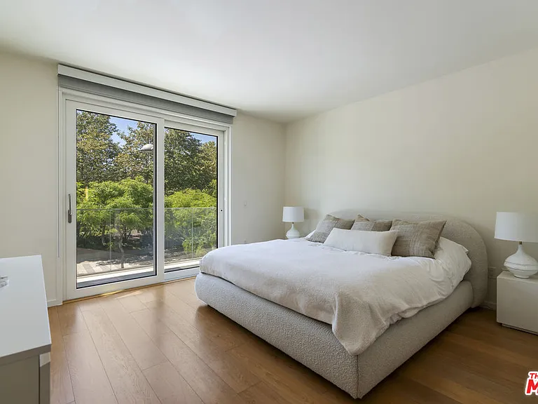 1705 Ocean Ave #212 — Photo 19