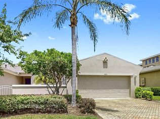 2433 Kensington Greens Dr, Sun City Center, FL 33573