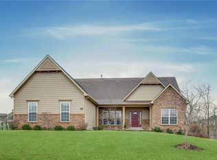 9905 Grandview Hill Ct, Saint Louis, MO 63127