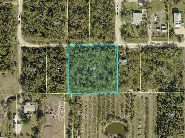 6693 Fuller Dr, Bokeelia, FL 33922
