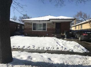 22121 Avon Ave, Oak Park, MI 48237