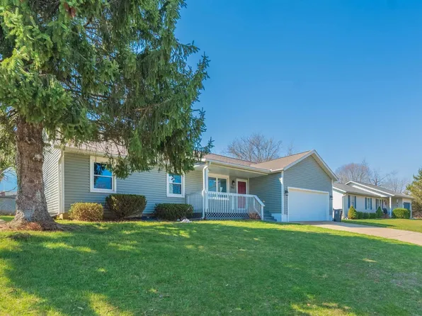 1007 W Countryside Ln, Bloomington, IN 47403