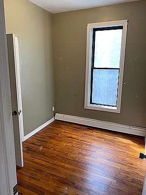 3rd image of 234 E 106th St #4CC6