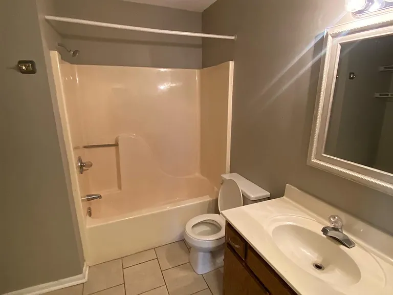326 Mill Trace Dr #B — Photo 4