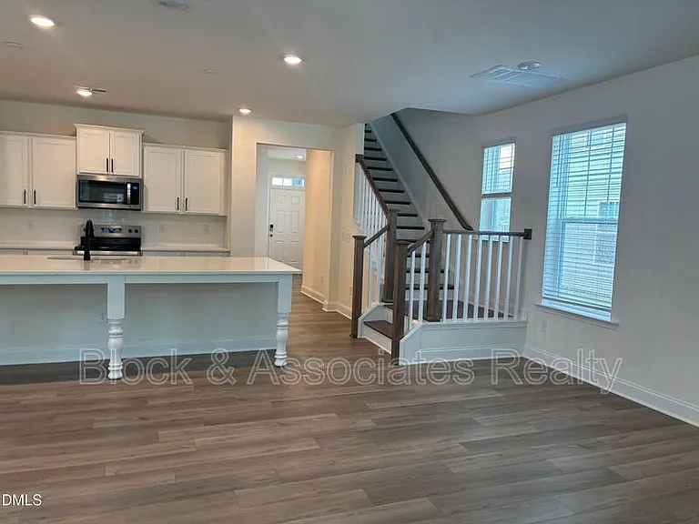 5128 Ranger Grove Way — Photo 14