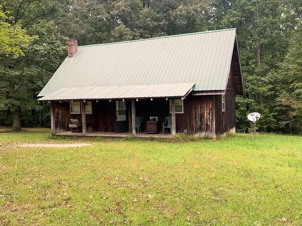 122 Country Hill Rd, Deer Lodge, TN 37726