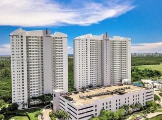 15051 Royal Oaks Ln APT 102, North Miami, FL 33181