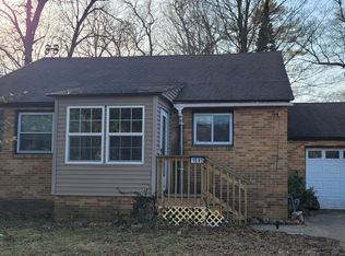 1095 Center St, Muskegon, MI 49442
