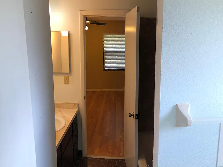2050 Ryan Way — Photo 6