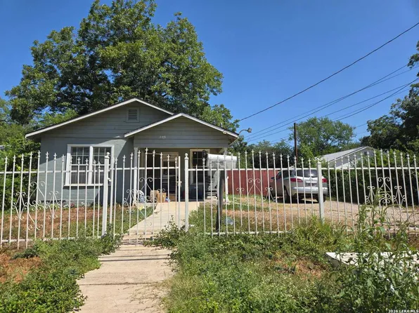 435 Hazel St., San Antonio, TX 78207
