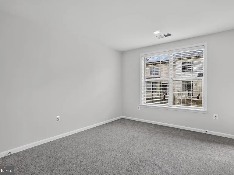 2613 Campus Way N #46 — Photo 18