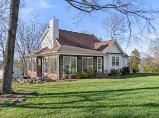 1740 Creekstone Dr, Columbia, TN 38401