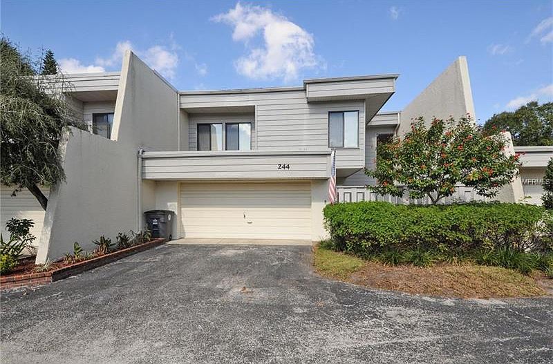 1st image of 244 Balfour Dr