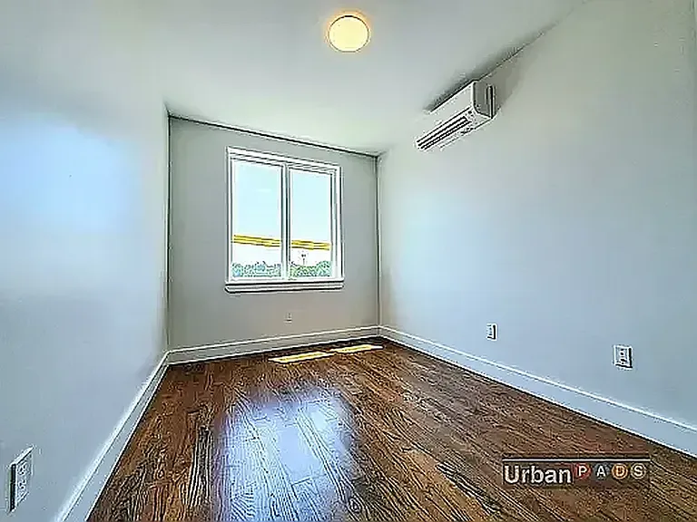 381 De Witt Ave #402 — Photo 4