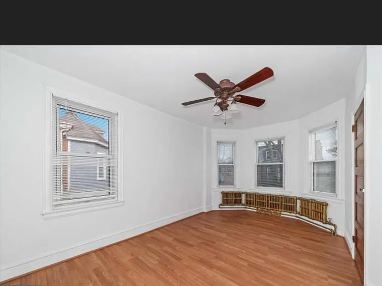 1909 N Jefferson St — Photo 10