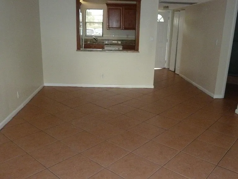 9355 SW 8th St #103 — Photo 4