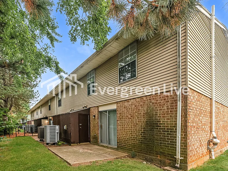 7971 Mount Hood St — Photo 16
