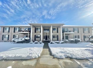 6127 Orchard Lake Rd APT 103, West Bloomfield, MI 48322