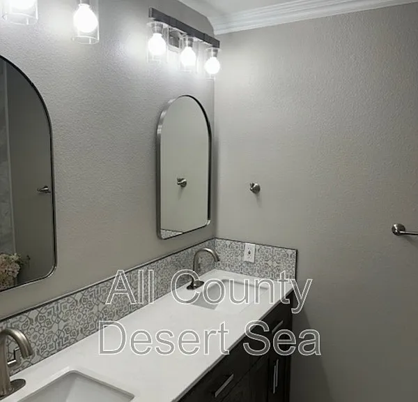 7961 Southwind Cir — Photo 12