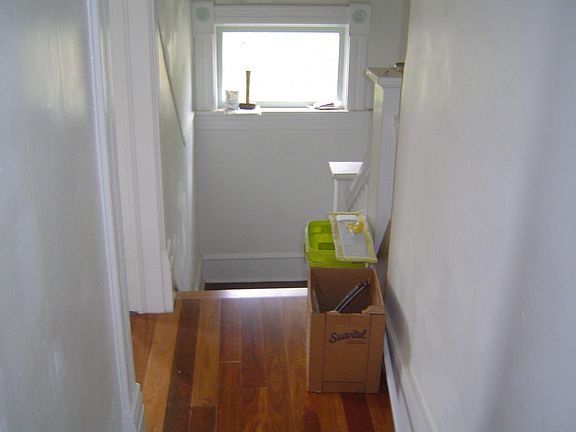 upstairs hallway (looking North)