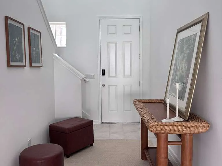 4450 Davos Dr — Photo 6